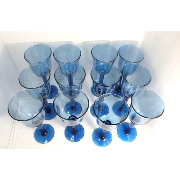 Vintage Cobalt Blue Blown Glass Goblets Stemware Wine Water Glasses Elegant Des - Picture 6 of 14